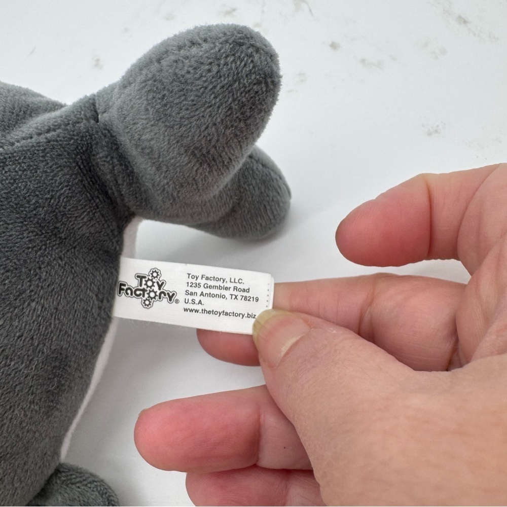 Toy Factory Plush Shark 7" - Picture 5 of 5